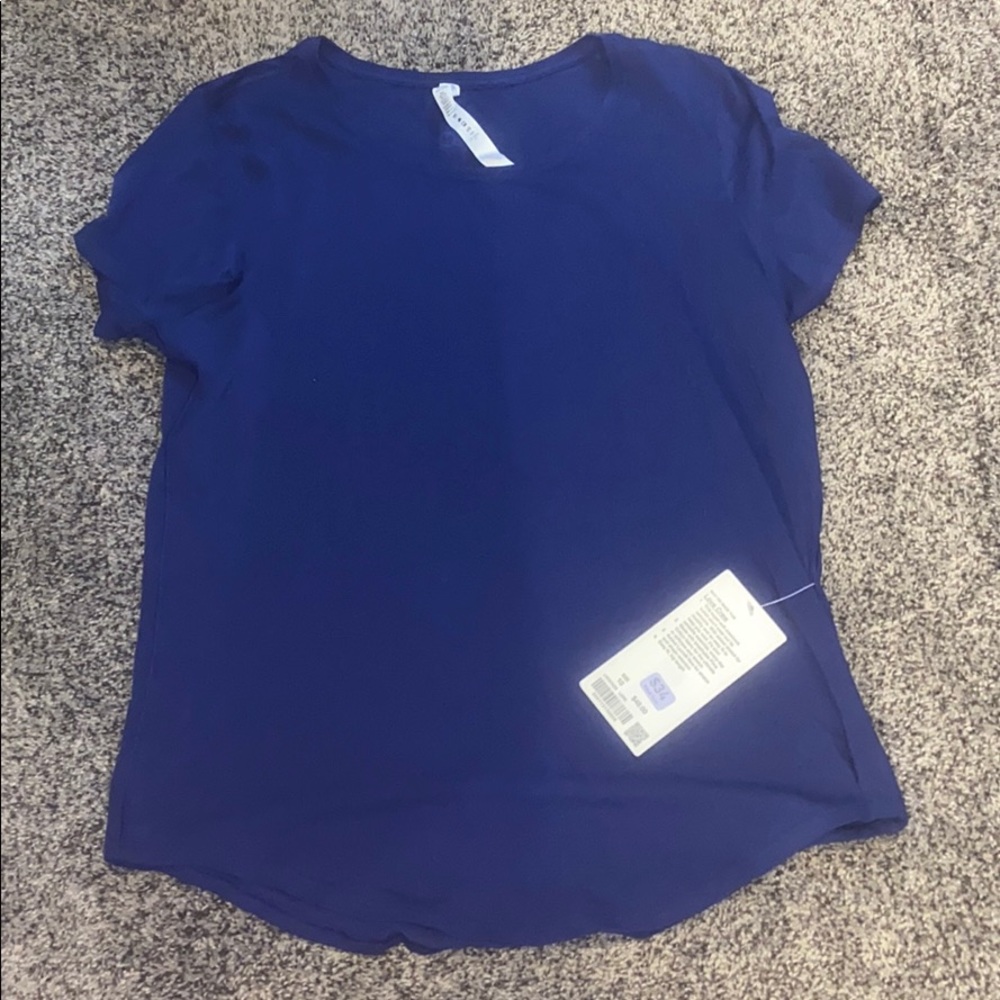 NWT. Lululemon Love Crew